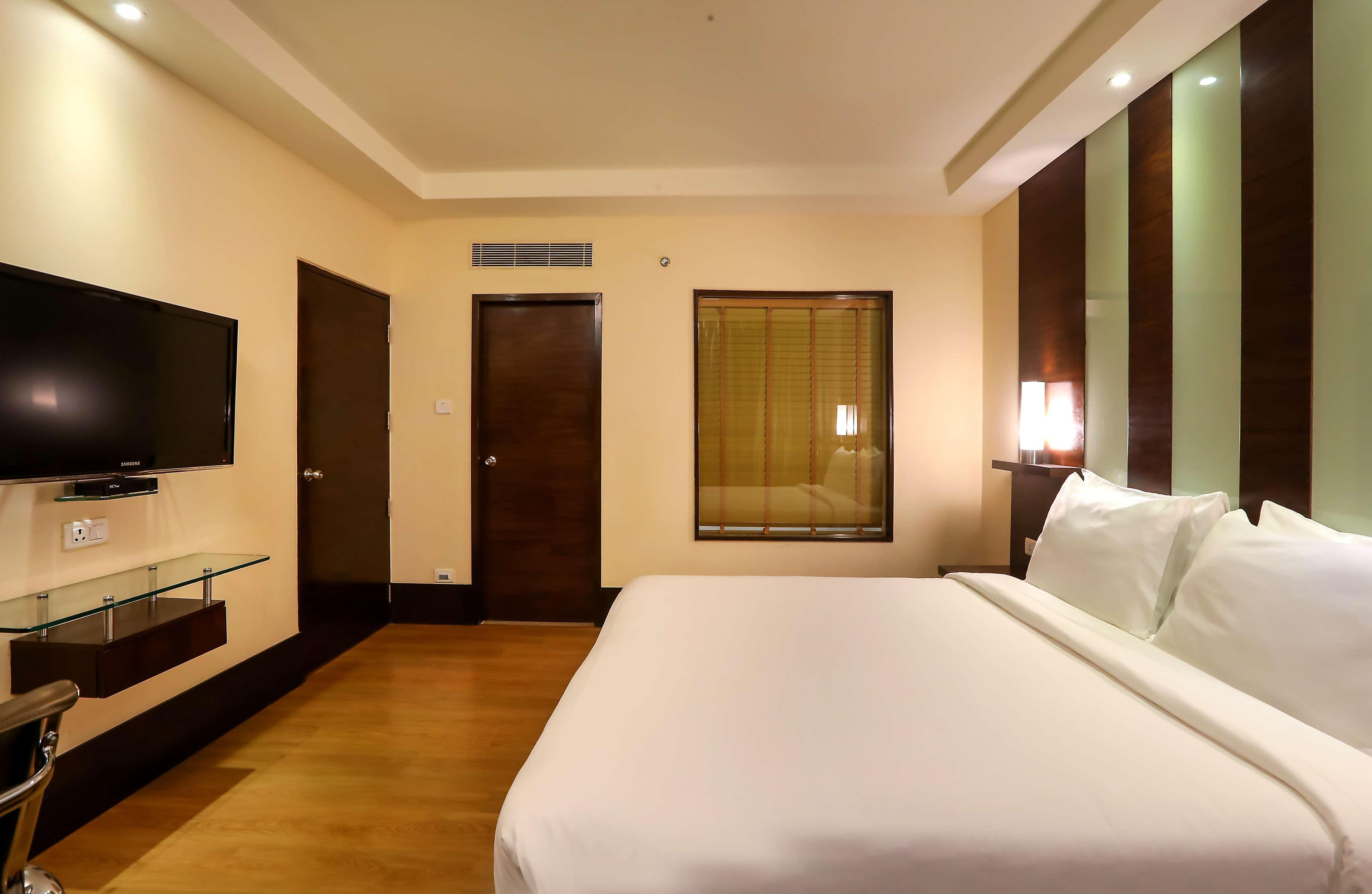 Radisson Blu Hotel Chennai City Centre Kültér fotó